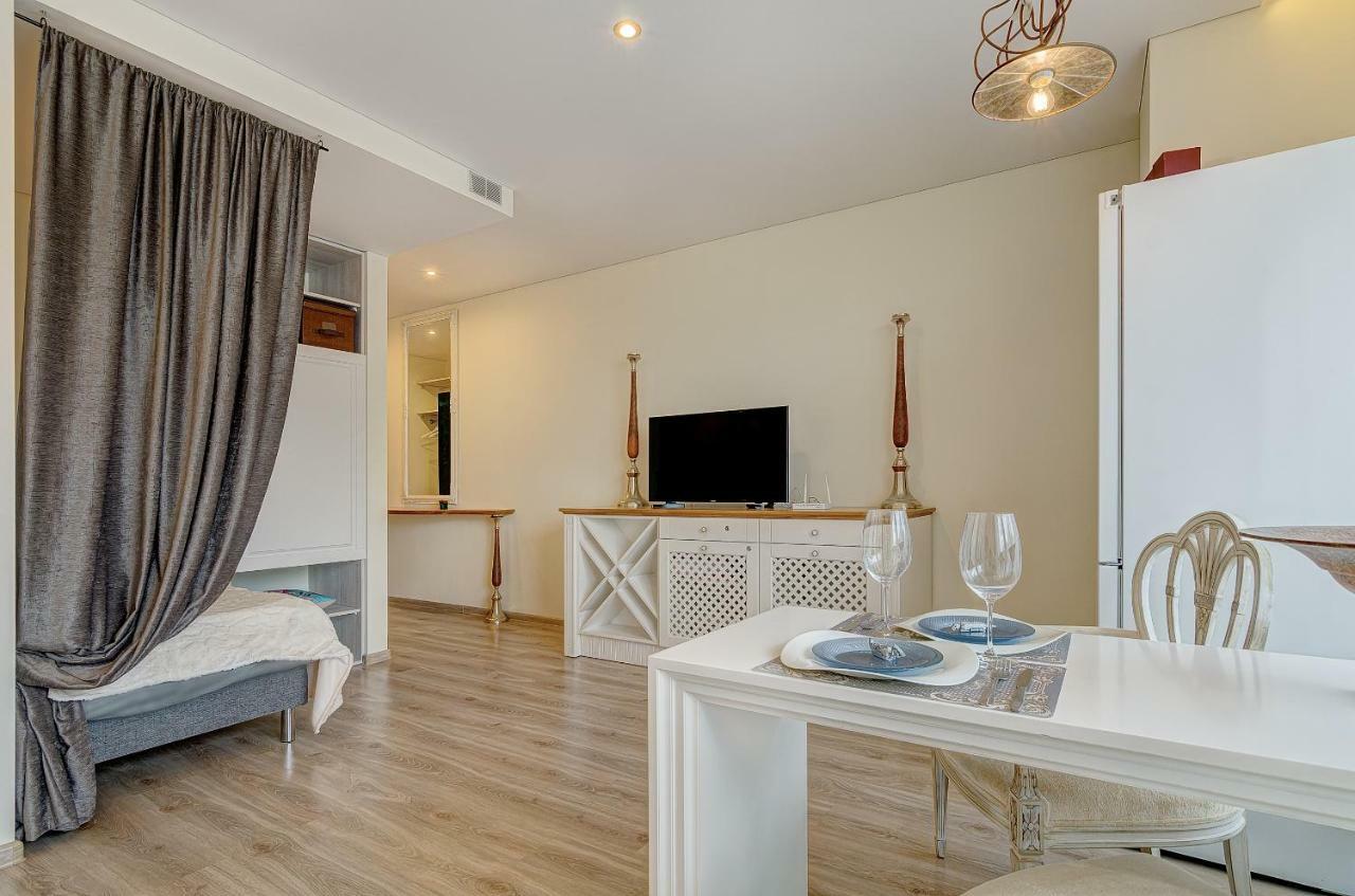 Bright Apartment Near Akropolis Vilnius Exterior photo