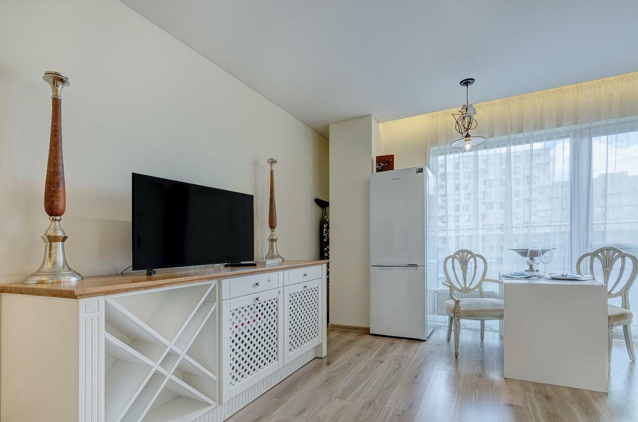 Bright Apartment Near Akropolis Vilnius Exterior photo